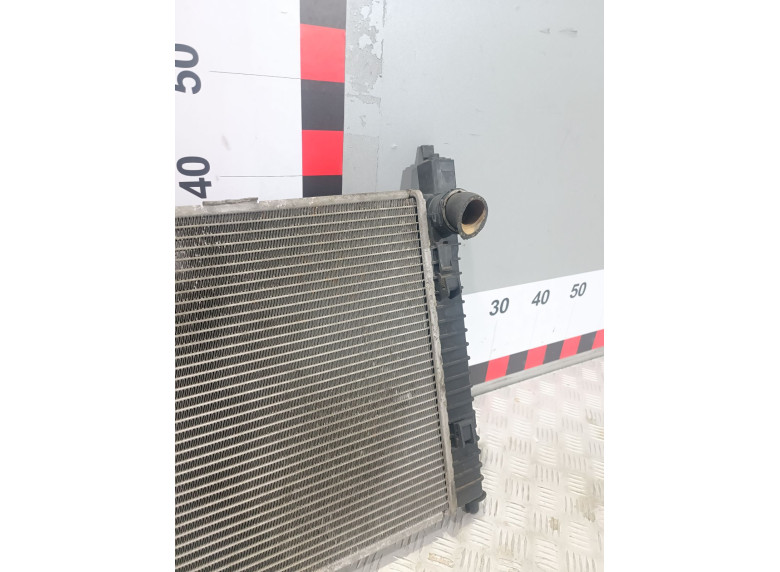 Радиатор (основной) к Mercedes C W203, 2004г.