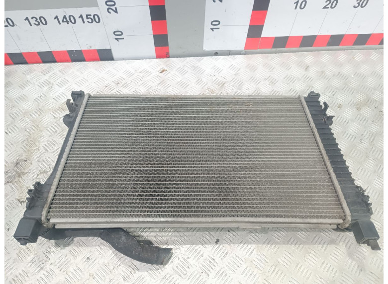 Радиатор (основной) к Mercedes C W203, 2004г.