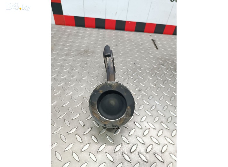 Поршень к Volkswagen Passat undefined г.