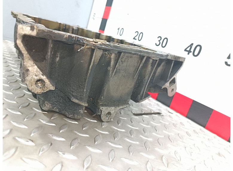 Поддон к Volkswagen Passat, 2010г.