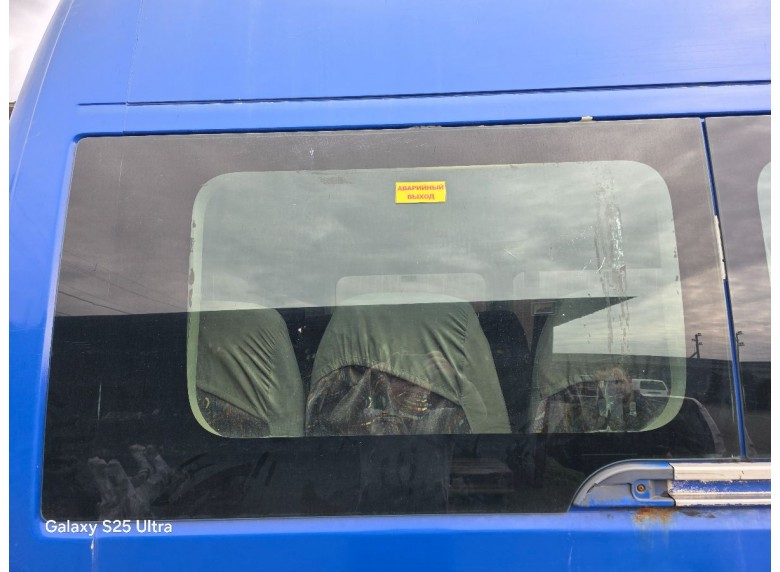 Стекло кузовное боковое правое к Peugeot Boxer