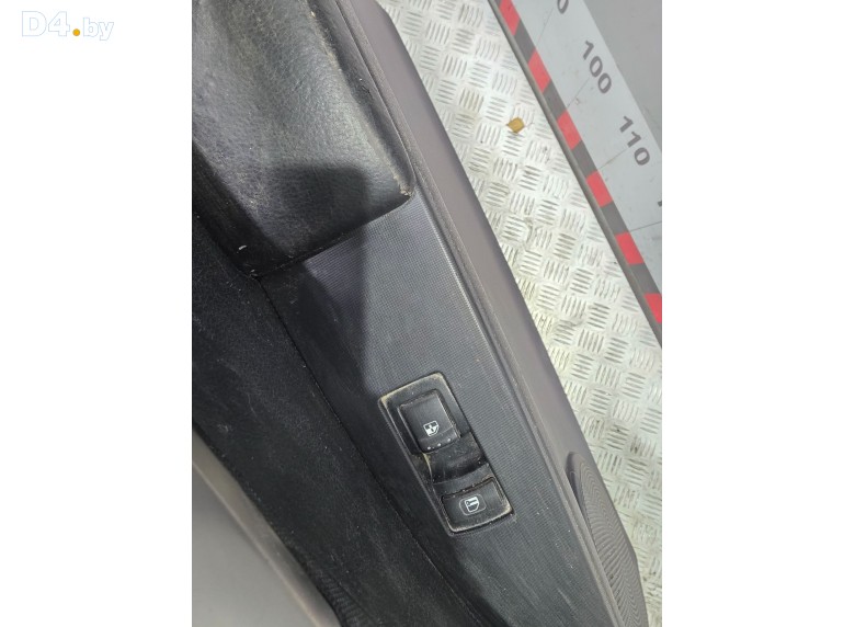 Кнопка стеклоподъемника переднего правого к SsangYong Kyron undefined г.