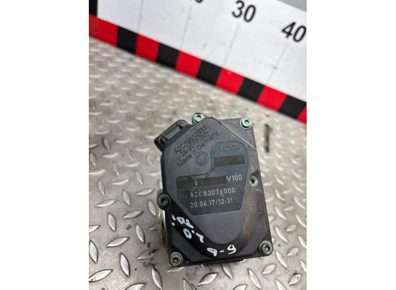 Заслонка дроссельная к Volkswagen Passat, 2009г.