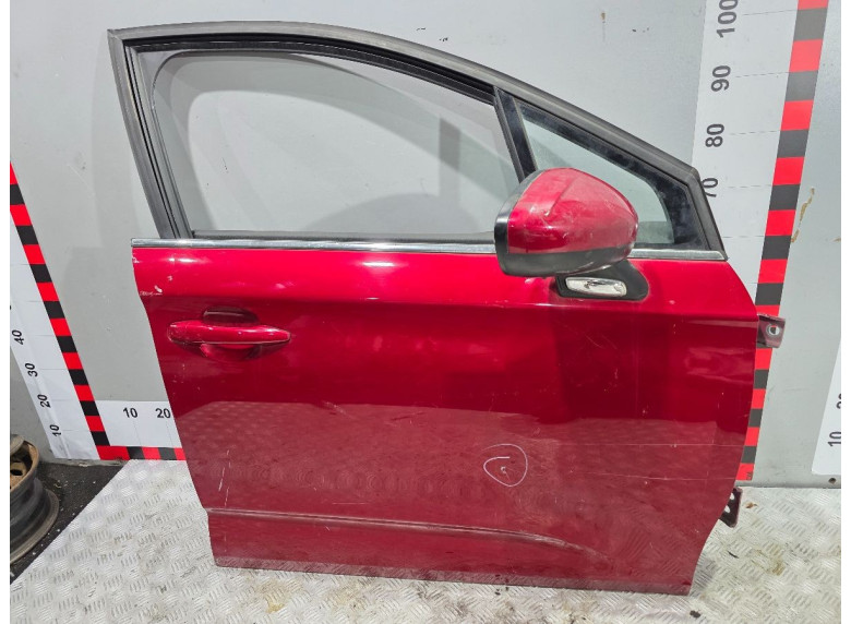 Стеклоподъемник электрический передний правый к Citroen C4, 2016г.