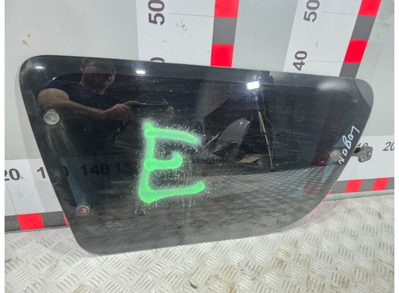 Стекло кузовное боковое левое к Dacia Logan, 2007г.