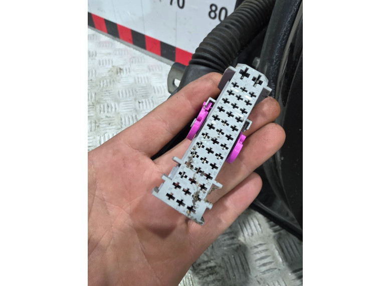 Проводка двери передней правой к Chevrolet Malibu, 2012г.