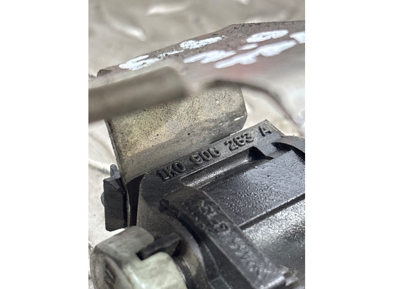 Клапан управления турбиной (актуатор) к Volkswagen Passat, 2010г.