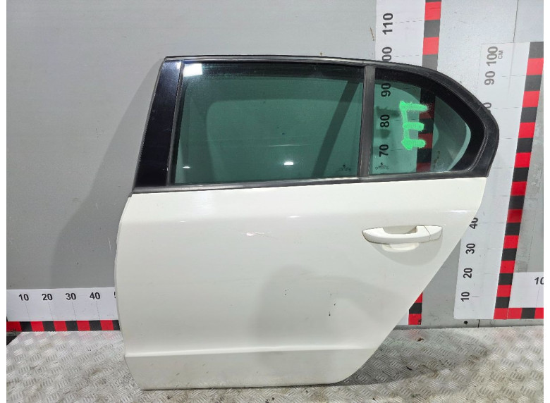 Замок двери задней левой к Skoda Superb, 2010г.