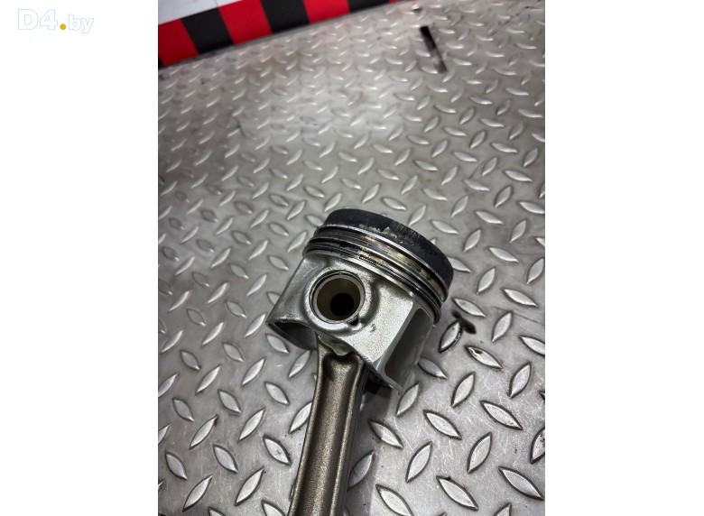 Поршень к Volkswagen Golf undefined г.