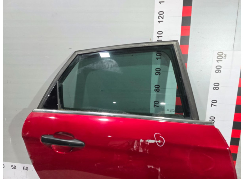 Стекло двери задней правой к Citroen C4, 2016г.
