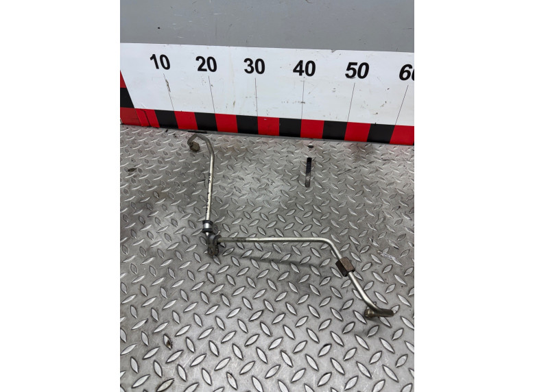 Масляная трубка турбины к Volkswagen Passat, 2010г.