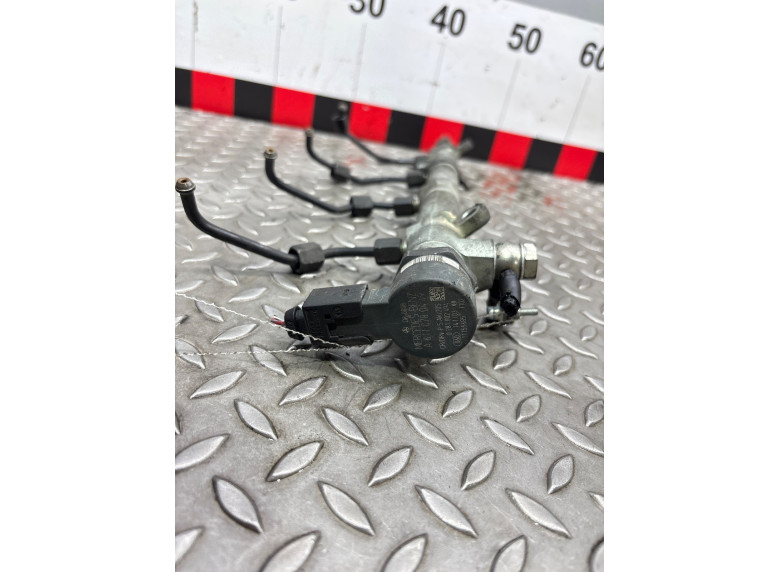 Регулятор давления топлива к Mercedes B W245, 2007г.