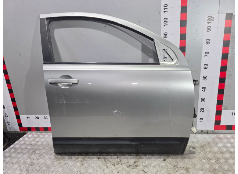Стеклоподъемник электрический передний правый к Nissan Qashqai, 2010г.