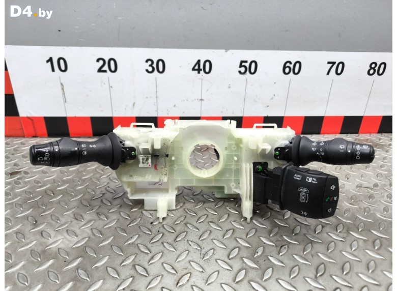 Переключатель подрулевой (стрекоза) к Renault Megane undefined г.