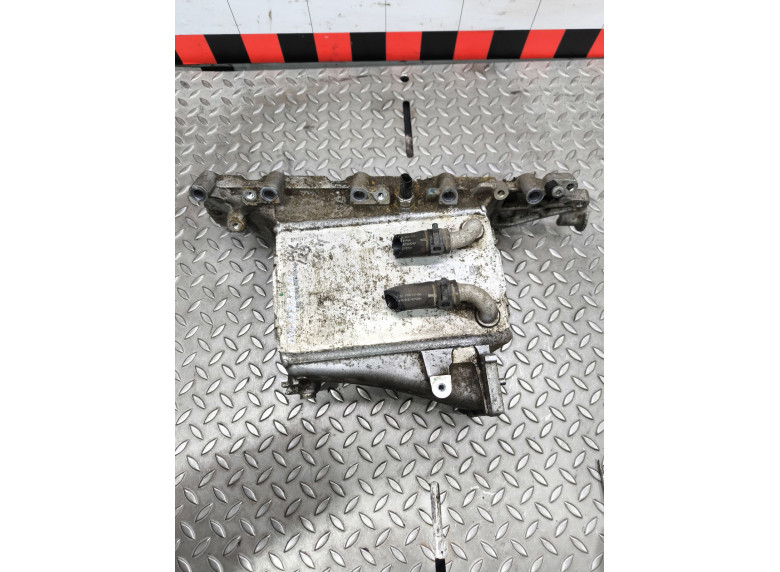 Коллектор впускной к Volkswagen Golf, 2013г.