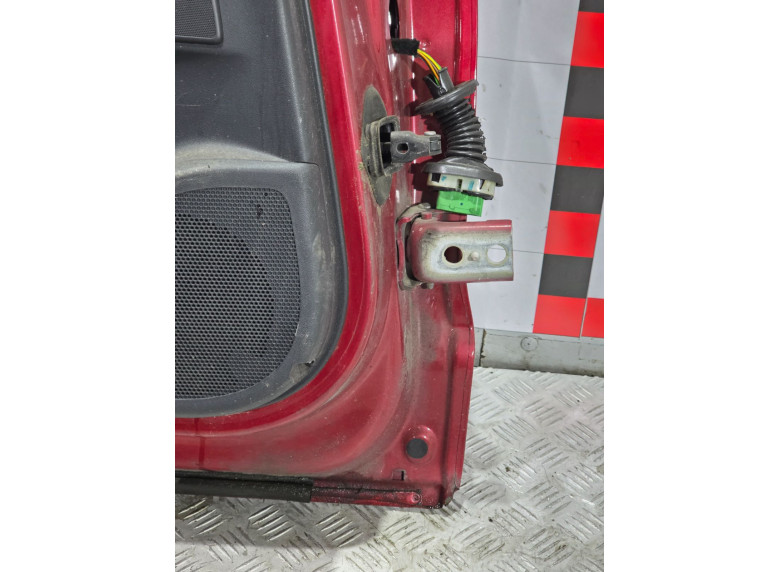 Дверь задняя левая к Citroen C4, 2016г.