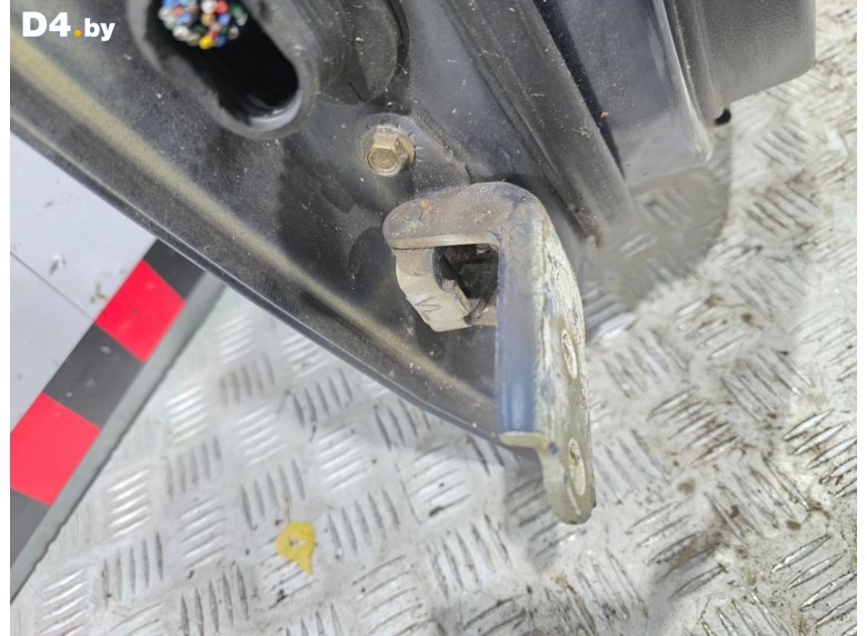 Петля двери передней правой к Chevrolet Epica undefined г.