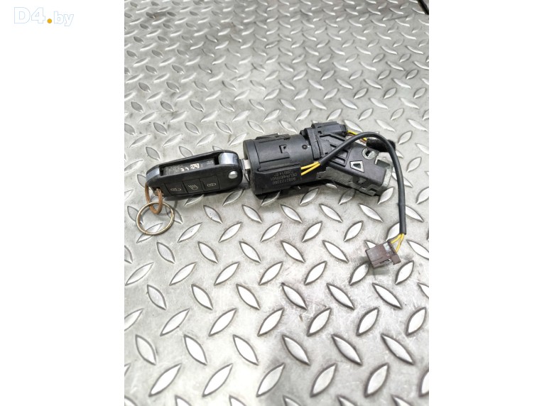 Замок зажигания к Peugeot 208 undefined г.