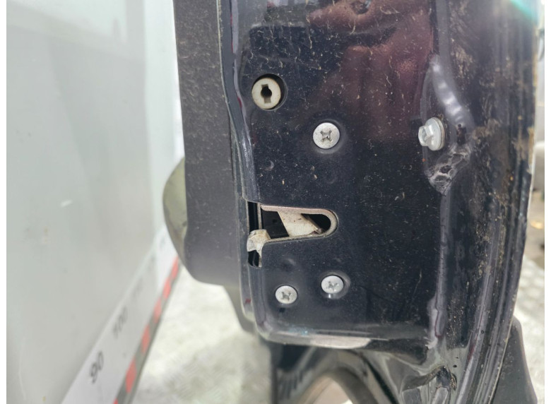 Замок двери задней правой к Lada Niva Travel, 2023г.