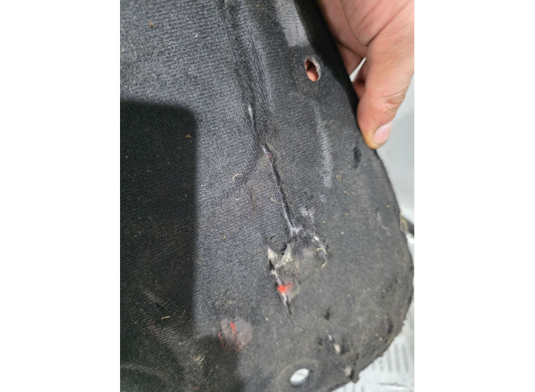 Шумоизоляция капота к Lada Niva Travel, 2023г.