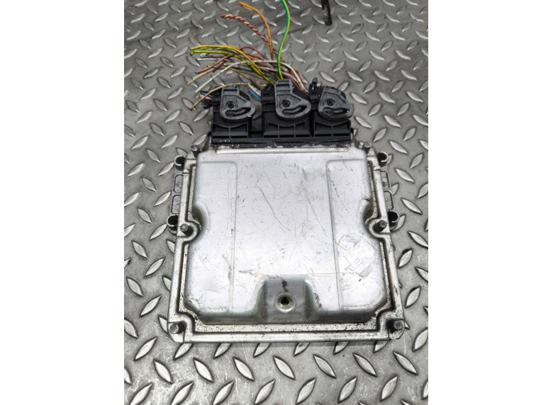 Блок управления двигателем к Блок управления двигателем к Peugeot 406 undefined г. 406