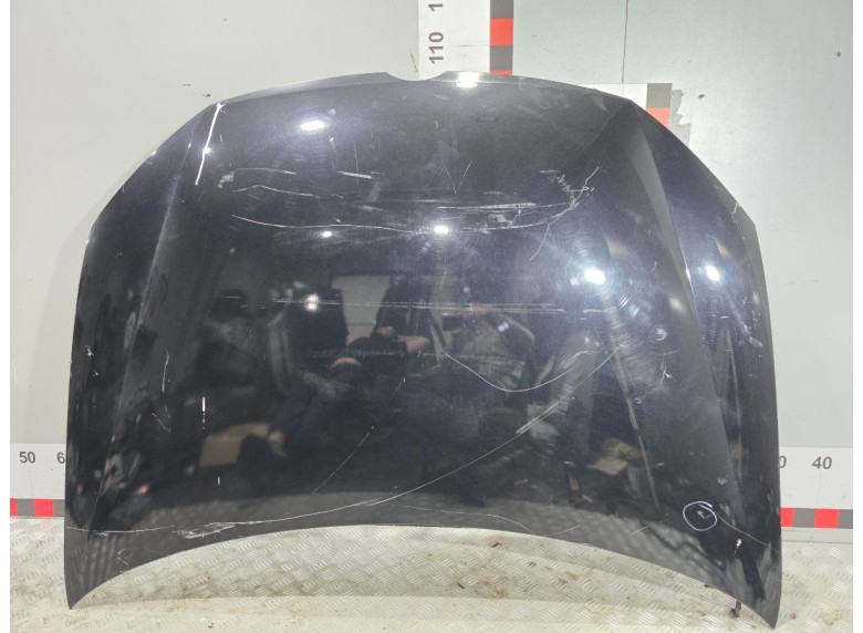 Капот к Volkswagen Golf, 2010г.