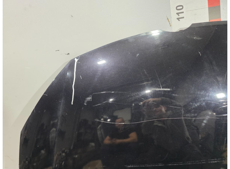 Капот к Volkswagen Golf, 2010г.