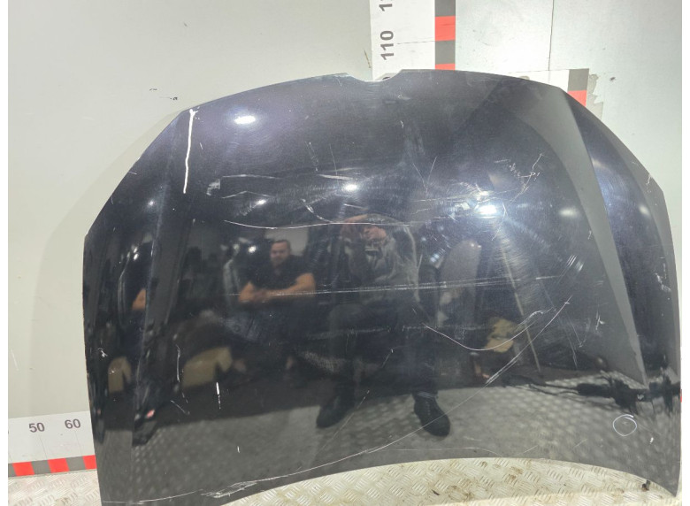 Капот к Volkswagen Golf, 2010г.