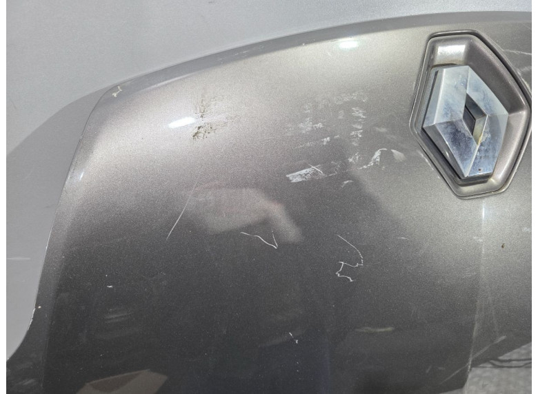Капот к Renault Laguna, 2010г.