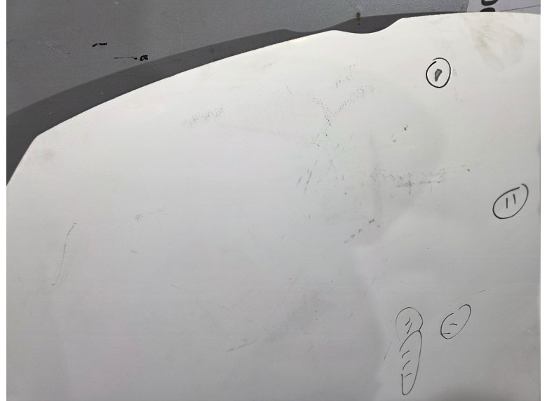 Капот к Volkswagen Golf, 2006г.