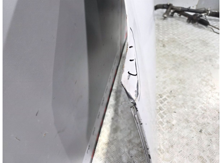 Капот к Volkswagen Golf, 2006г.