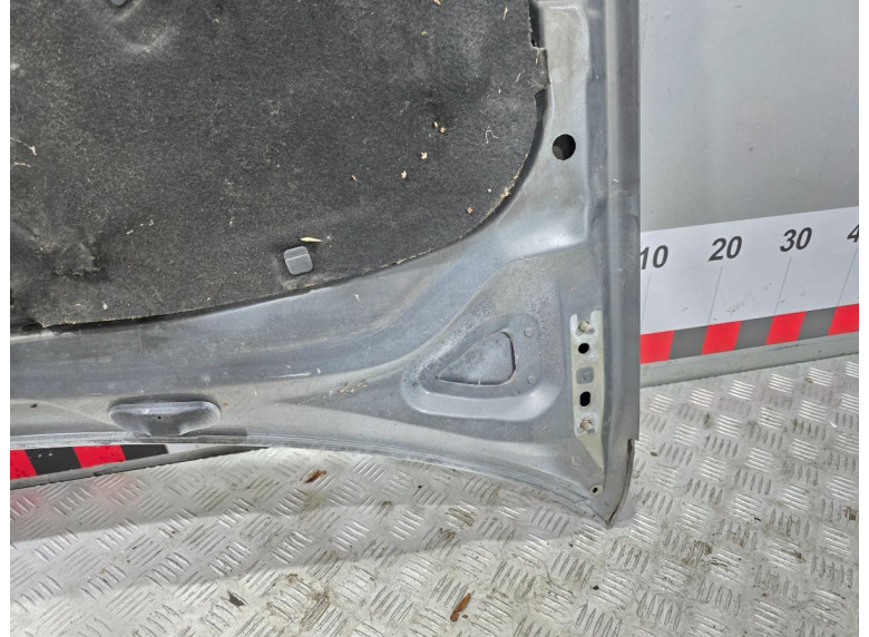 Капот к Volkswagen Golf, 2006г.