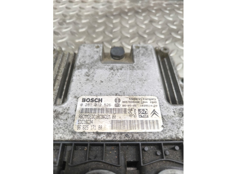 Блок управления двигателем к Peugeot 207, 2006г.