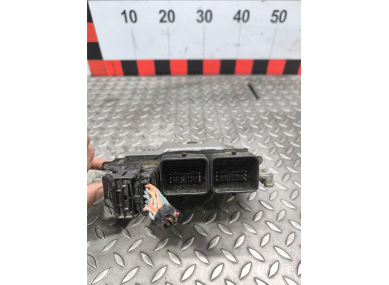 Блок управления двигателем к Citroen C3, 2010г.