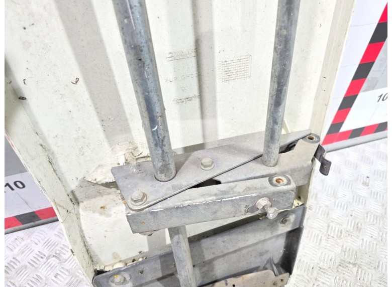 Спойлер кабины к Спойлер кабины к DAF XF undefined г. XF