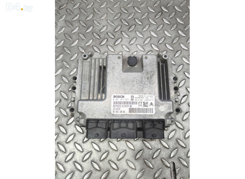 Блок управления двигателем к Peugeot 308 undefined г.