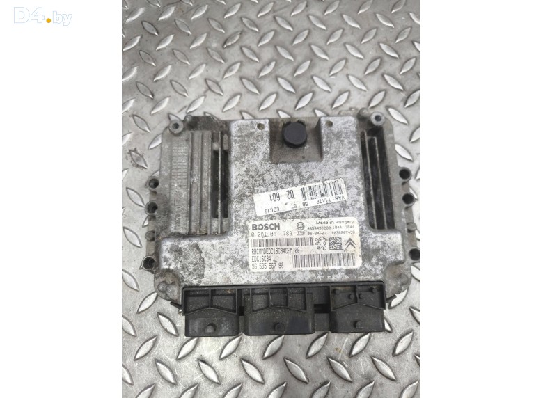 Блок управления двигателем к Peugeot 206 undefined г.