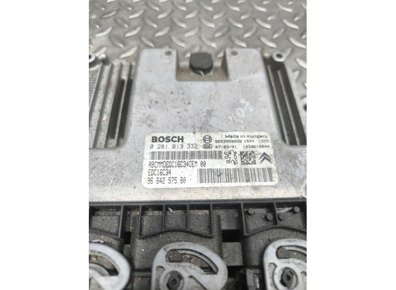 Блок управления двигателем к Блок управления двигателем к Peugeot 307 undefined г. 307