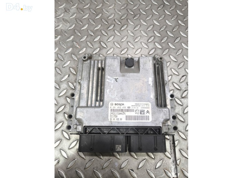 Блок управления двигателем к Peugeot 308 undefined г.