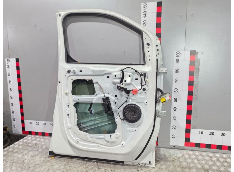 Дверь передняя левая к Дверь передняя левая к Peugeot Expert undefined г. Expert