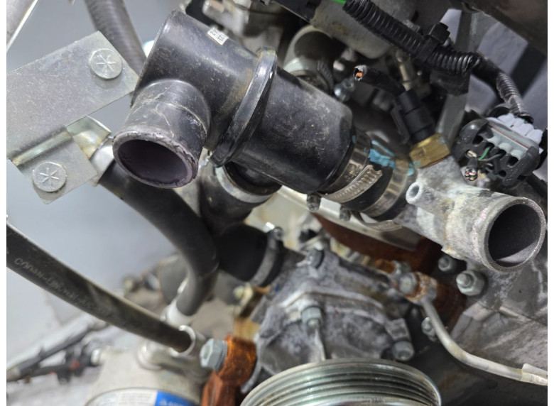 Корпус термостата к Lada Niva Travel, 2023г.