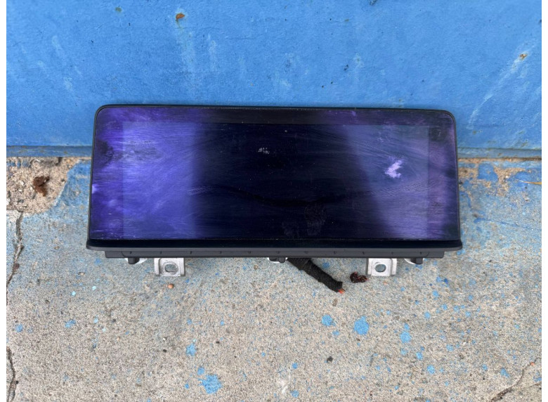 Монитор к BMW M4 F82/F83, 2015г.