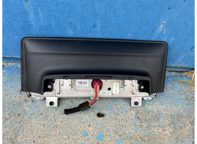 Монитор к BMW M4 F82/F83, 2015г.