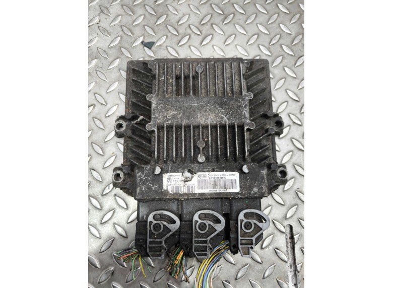 Блок управления двигателем к Peugeot Expert