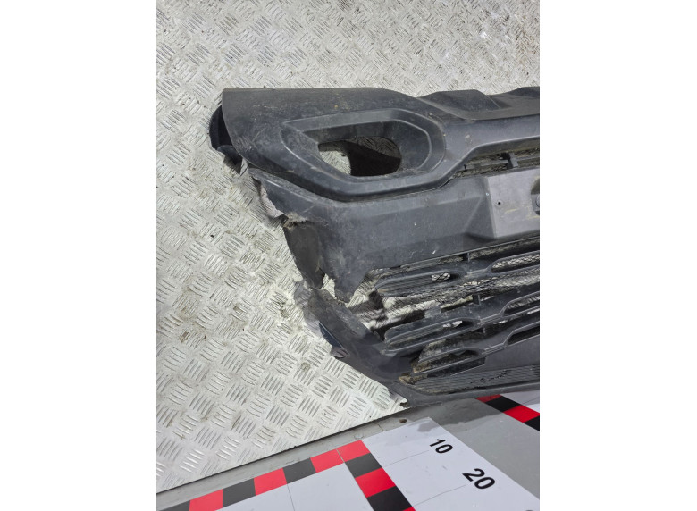 Бампер передний к Lada Niva Travel, 2023г.