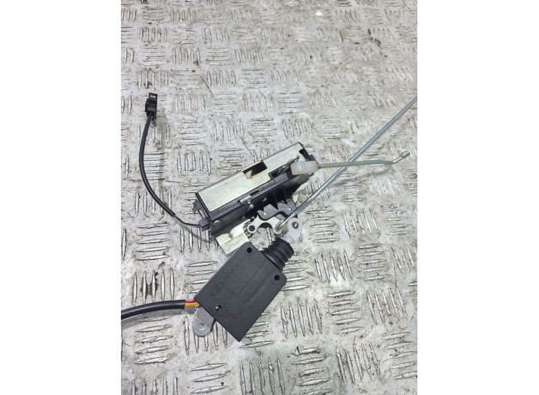 Замок двери передней правой к Lada Niva Travel, 2023г.