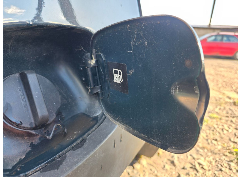 Лючок топливного бака к Lada Niva Travel, 2023г.