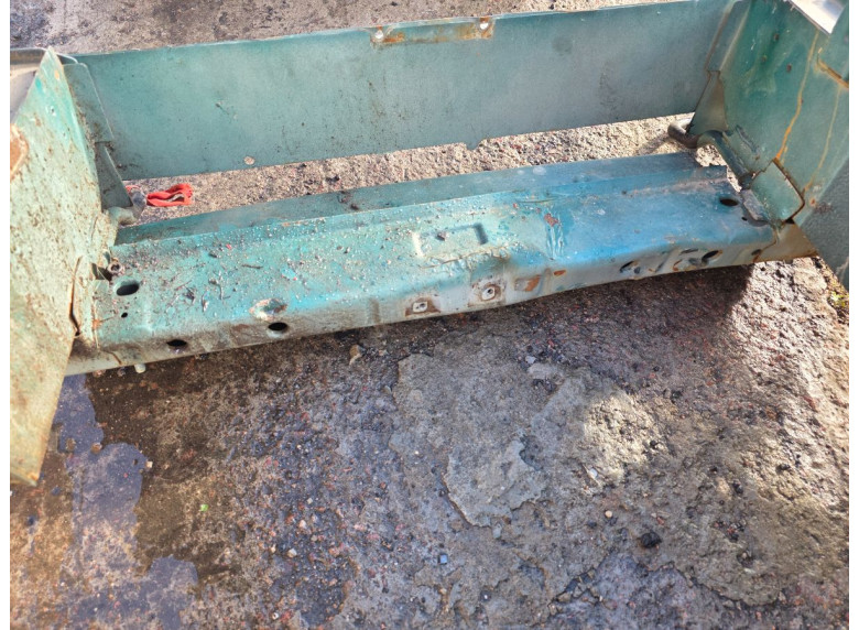 Балка под радиатор к Lada Niva Travel, 2023г.