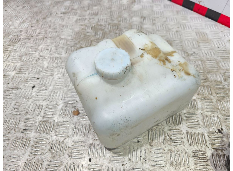 Бачок омывателя к Lada Niva Travel, 2023г.