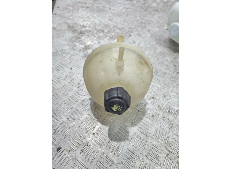 Бачок расширительный к Lada Niva Travel, 2023г.